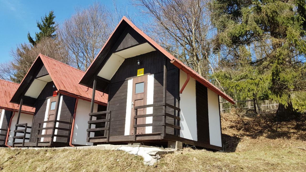 Olivin Kytlice Hiker Huts Hotel Exterior photo